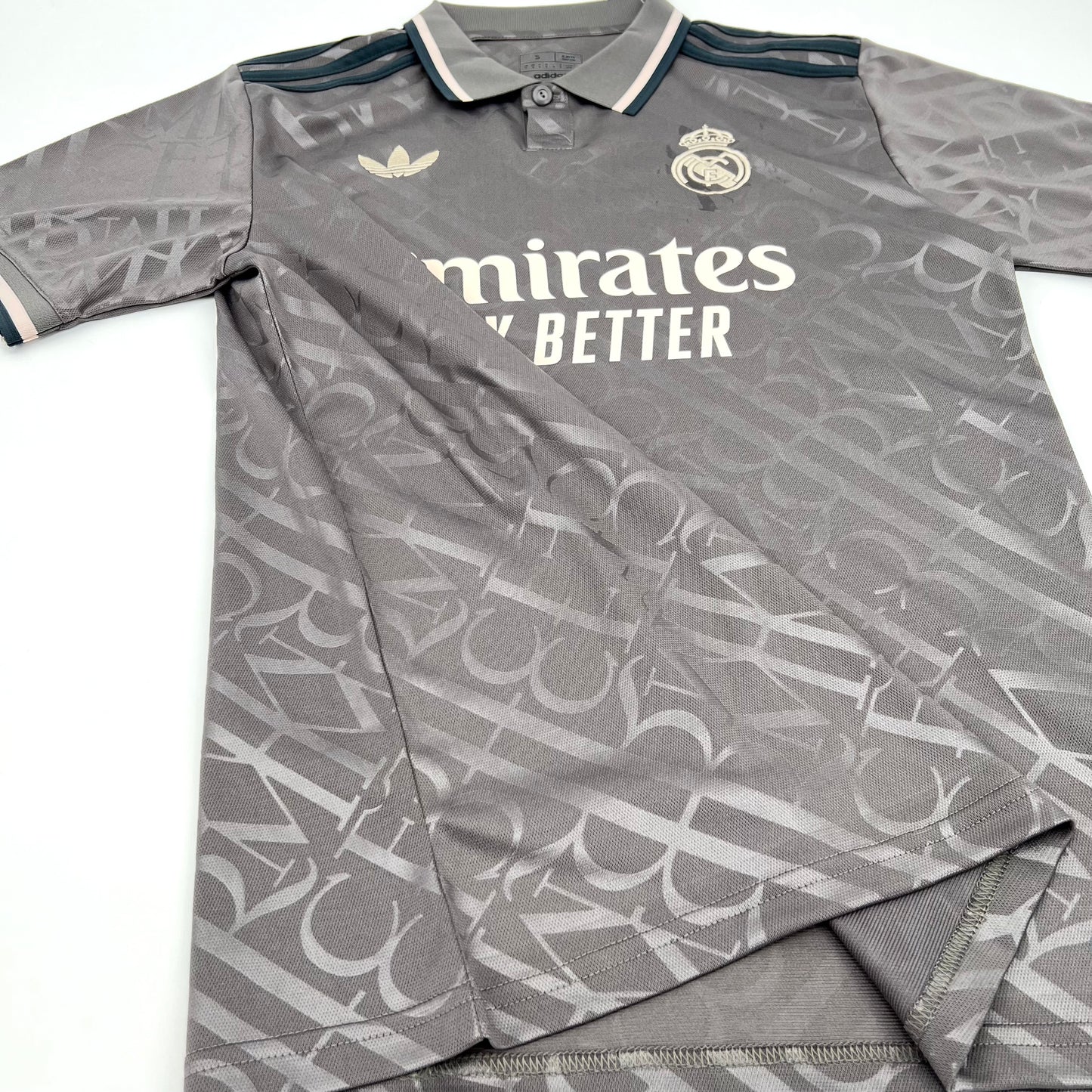 Maillot Réal Madrid Third 24/25